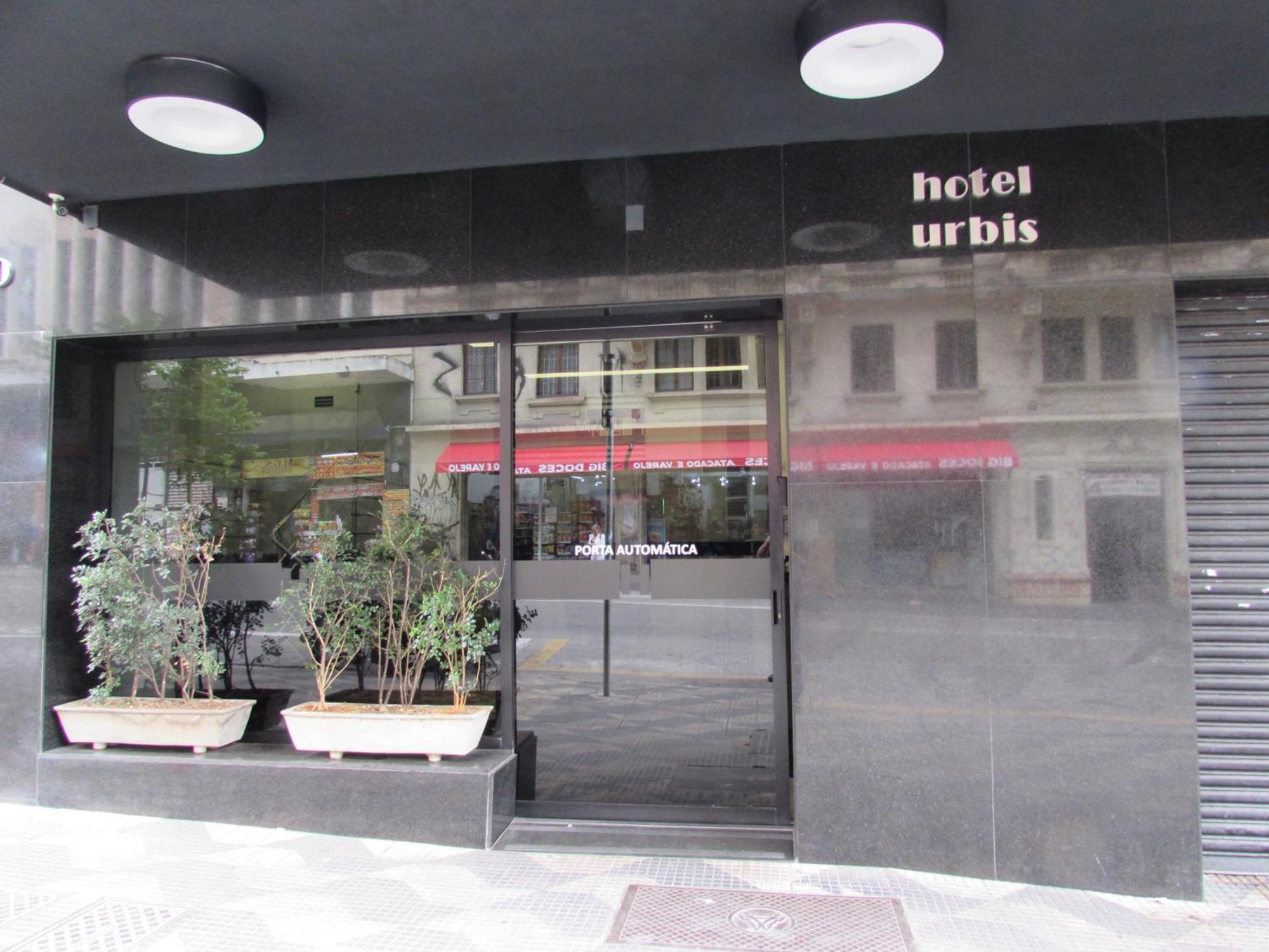 Hotel Urbis: Central São Paulo Stay Near Sampa Sky, Sao Paulo